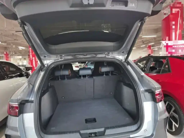 BYD Song PLUS — Фото автомобиля 18
