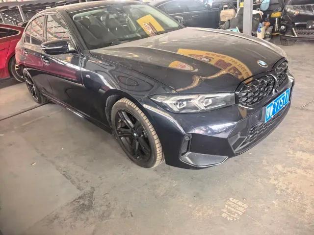 Фотография автомобиля — BMW 3 Series