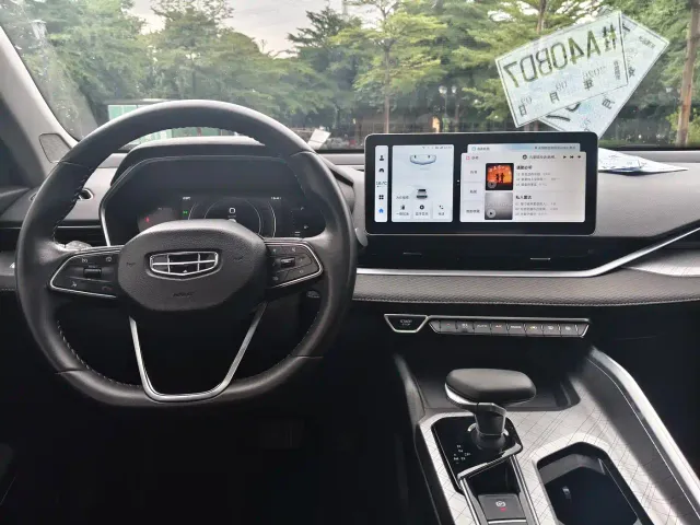 Geely Xingrui — Фото автомобиля 12