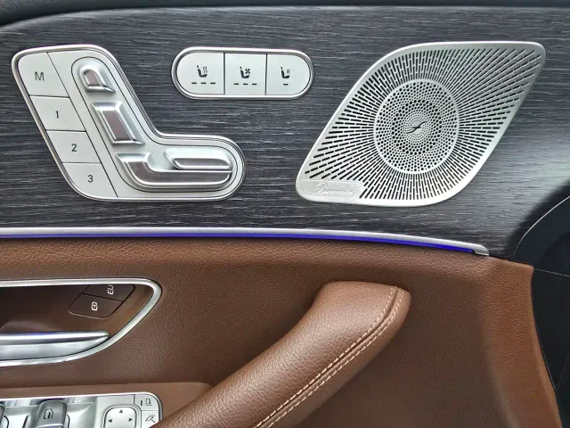 Mercedes-Benz GLE-Class — Фото автомобиля 18