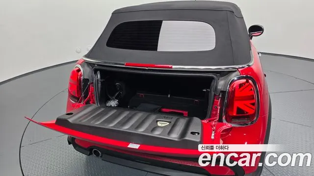 Mini Cooper Convertible — Фото автомобиля 30