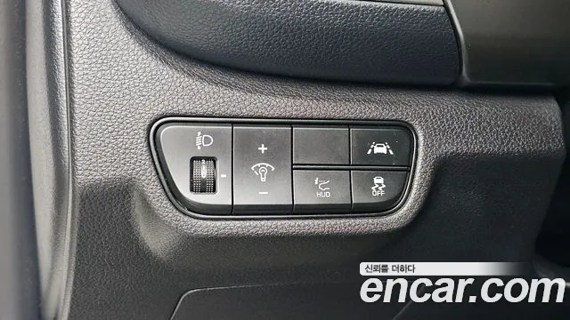 Kia Seltos — Фото автомобиля 12