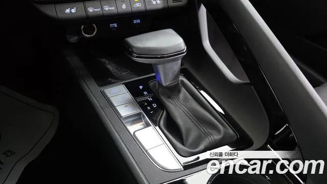 Hyundai Avante — Фото автомобиля 12
