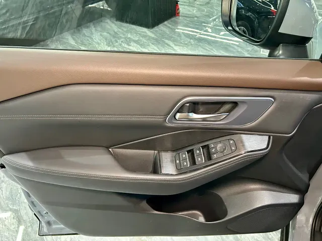 Nissan X-Trail — Фото автомобиля 20