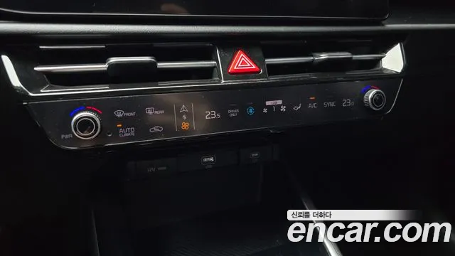 Kia Niro The All New — Фото автомобиля 22