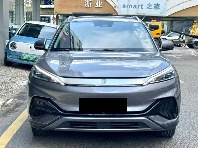 BYD Yuan PLUS — Фото автомобиля 2