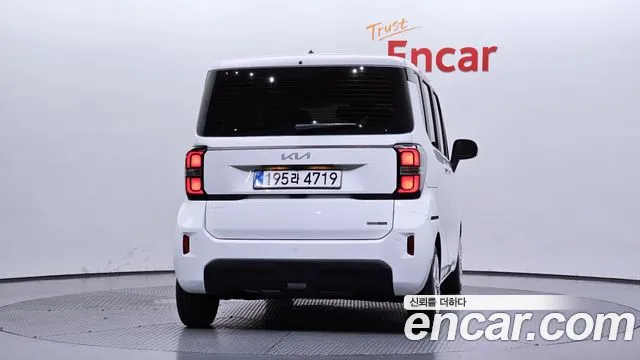 Kia RAY Новый Kia Ray Фургон — Фото автомобиля 3