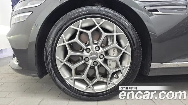 Genesis G80 RG3 — Фото автомобиля 5
