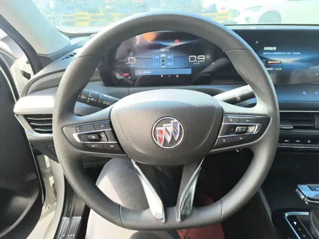 Buick Verano — Фото автомобиля 10