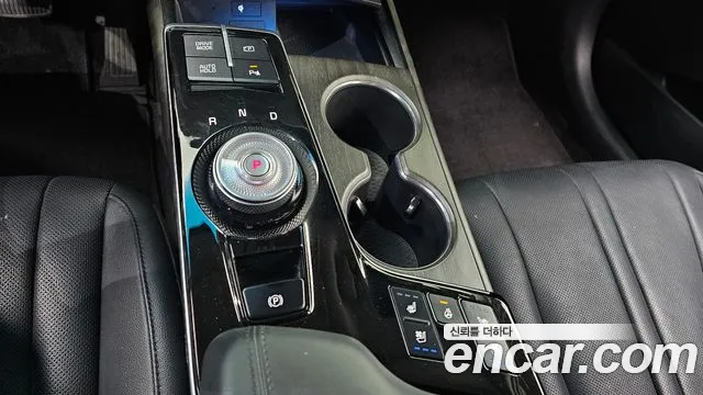 Kia K8 2.5 Бензин 2WD — Фото автомобиля 9
