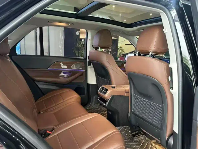 Mercedes-Benz GLE-Class — Фото автомобиля 9