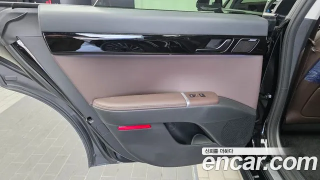 Hyundai Grandeur GN7 — Фото автомобиля 14