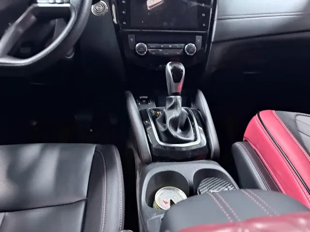 Nissan Qashqai — Фото автомобиля 16