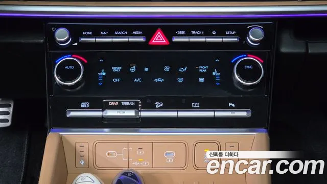 Hyundai Santa Fe — Фото автомобиля 29