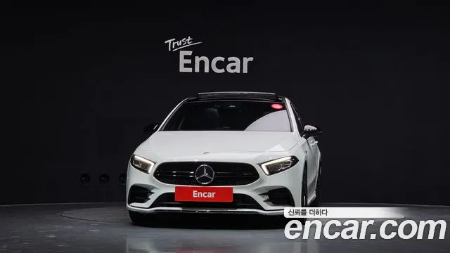 Mercedes-Benz A-Class — Фото автомобиля 3