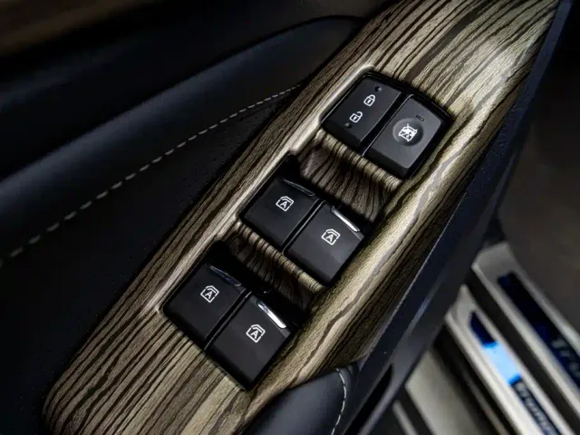 GAC Trumpchi M8 — Фото автомобиля 23