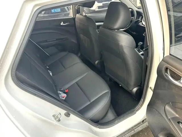 Kia KX1 — Фото автомобиля 14