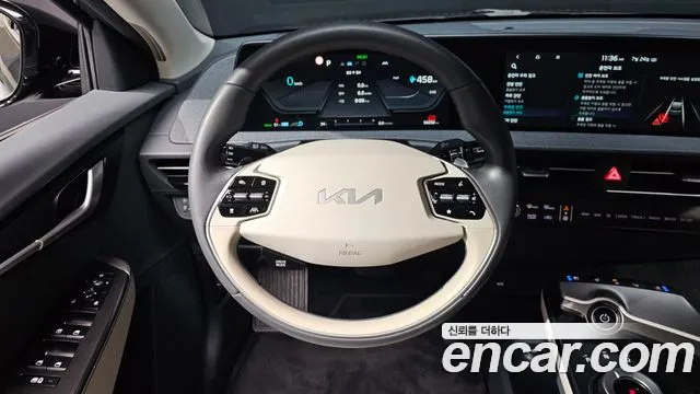 Kia EV6 — Фото автомобиля 13