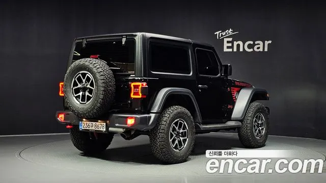 Jeep Wrangler JL — Фото автомобиля 2