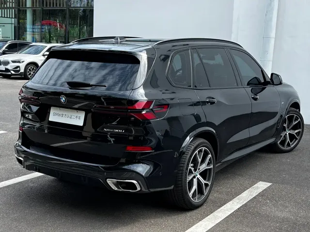 BMW X5 — Фото автомобиля 3