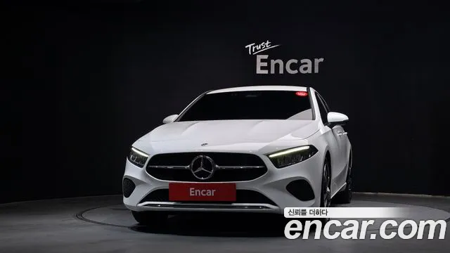 Фотография автомобиля — Mercedes-Benz A-Class