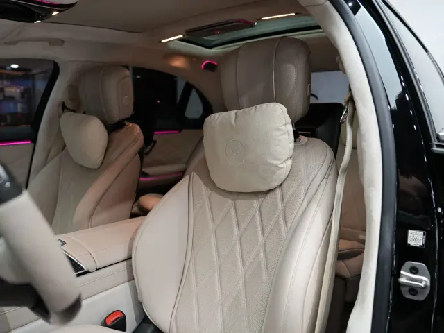 Mercedes-Benz S-Class — Фото автомобиля 18