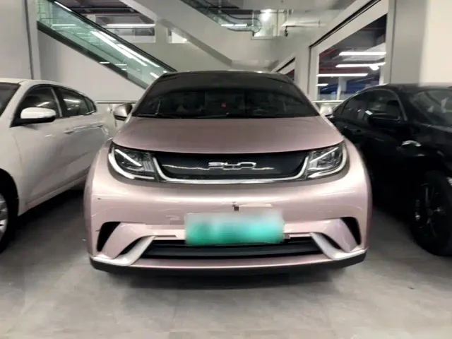 BYD Dolphin — Фото автомобиля 2