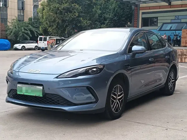 Фотография автомобиля — BYD Seal 05 DM-i