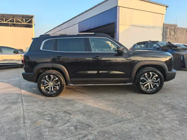Haval Big Dog — Фото автомобиля 4