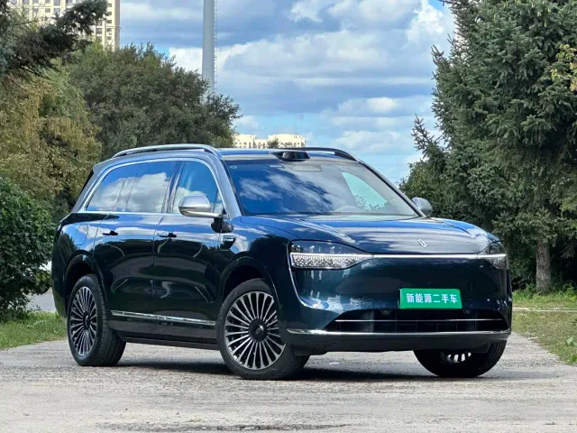 Aito M9 — Фото автомобиля 3