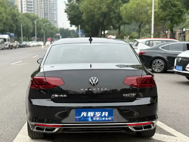 Volkswagen Magotan — Фото автомобиля 21