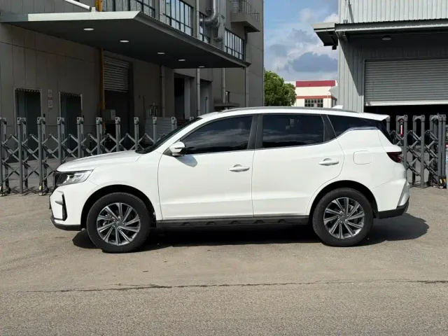 Geely Vision X6 — Фото автомобиля 5