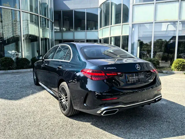 Mercedes-Benz C-Class — Фото автомобиля 7