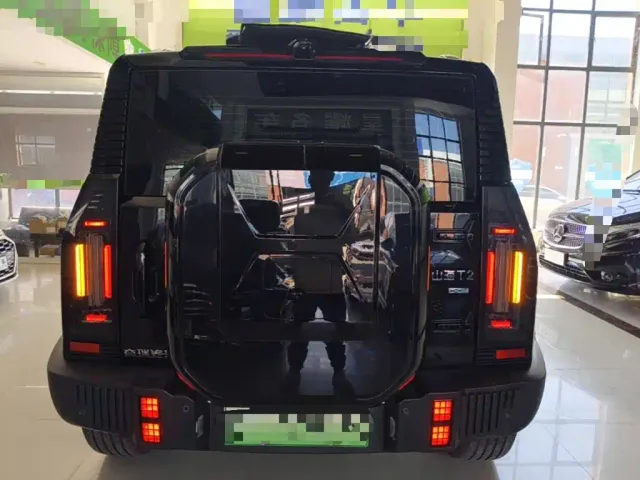 Jetour T2 — Фото автомобиля 5