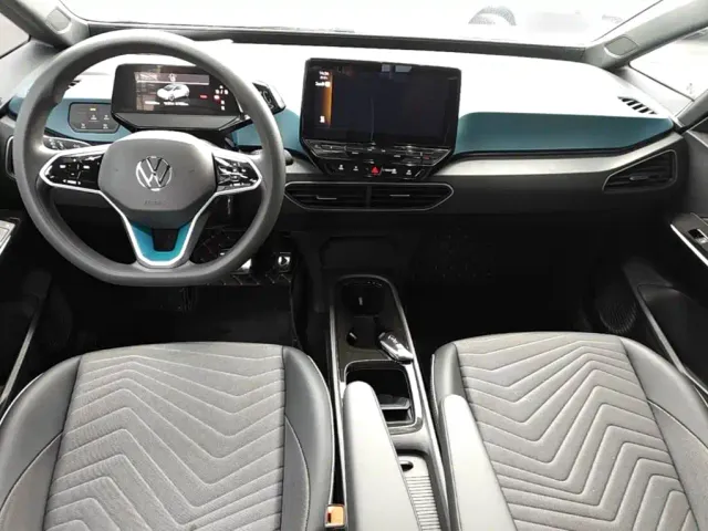 Volkswagen ID.3 — Фото автомобиля 9