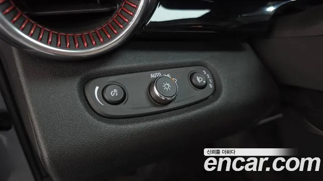 ChevroletGMDaewoo Trax Trax Кроссовер 1.2 Red Line — Фото автомобиля 17