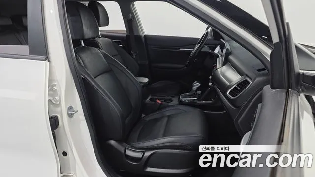 Kia Seltos New — Фото автомобиля 16