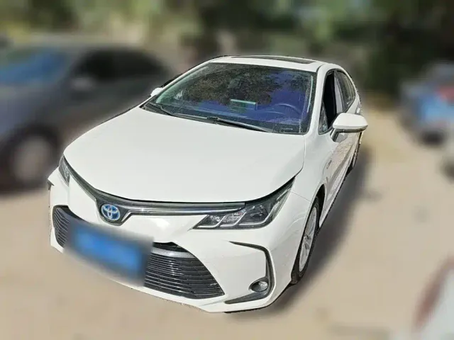Фотография автомобиля — Toyota Corolla