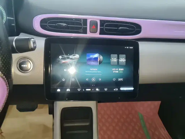 Leapmotor T03 — Фото автомобиля 12