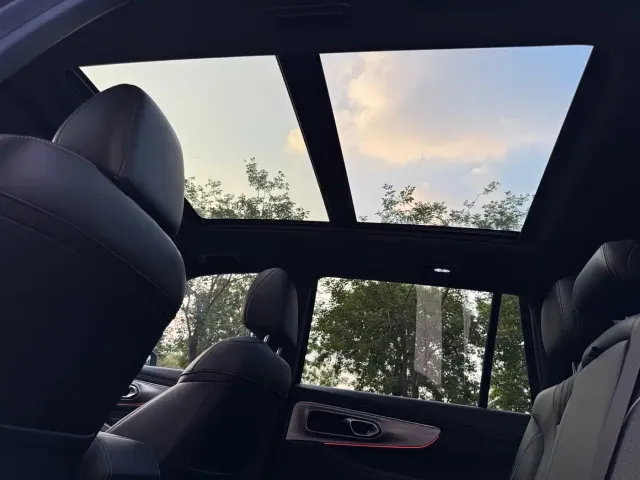 GAC Trumpchi GS8 — Фото автомобиля 9