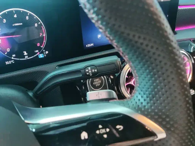 Mercedes-Benz A-Class — Фото автомобиля 13