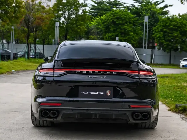 Porsche Panamera — Фото автомобиля 5