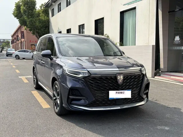 Roewe iMAX8 — Фото автомобиля 3