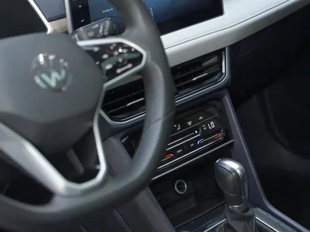 Volkswagen Tharu — Фото автомобиля 13