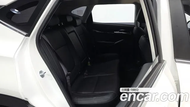Kia Seltos New — Фото автомобиля 11