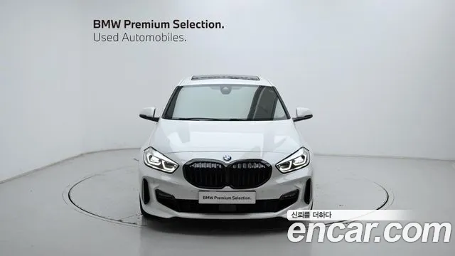 BMW 1 Series F40 — Фото автомобиля 3