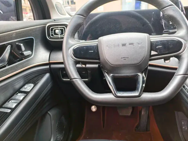 Chery Tiggo 9 — Фото автомобиля 6
