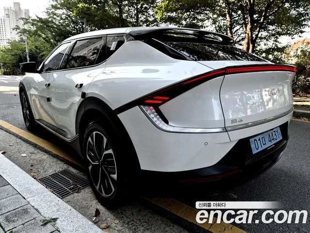 Kia EV6 — Фото автомобиля 6