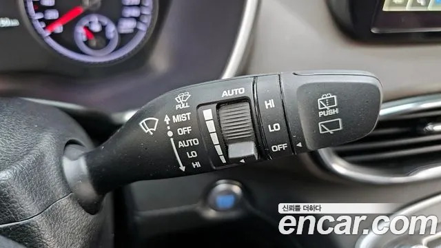 Hyundai Santafe Новый Santa Fe — Фото автомобиля 18