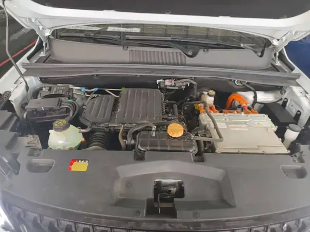 Wuling Asta — Фото автомобиля 19